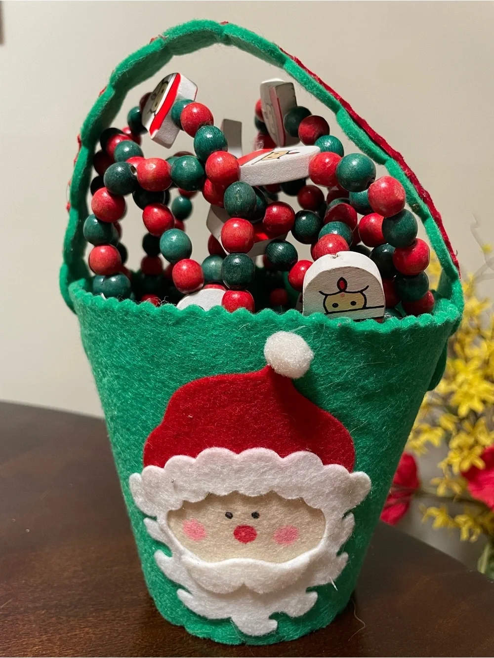 Vintage Christmas Wooden Bead Garland 11.5ft /138 Santa Claus Red Green Holiday